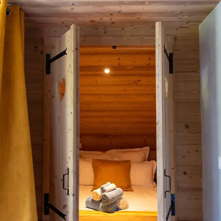 Bed & Breakfast Gentiane - 2 Lits Doubles & Sauna, Ideale Famille